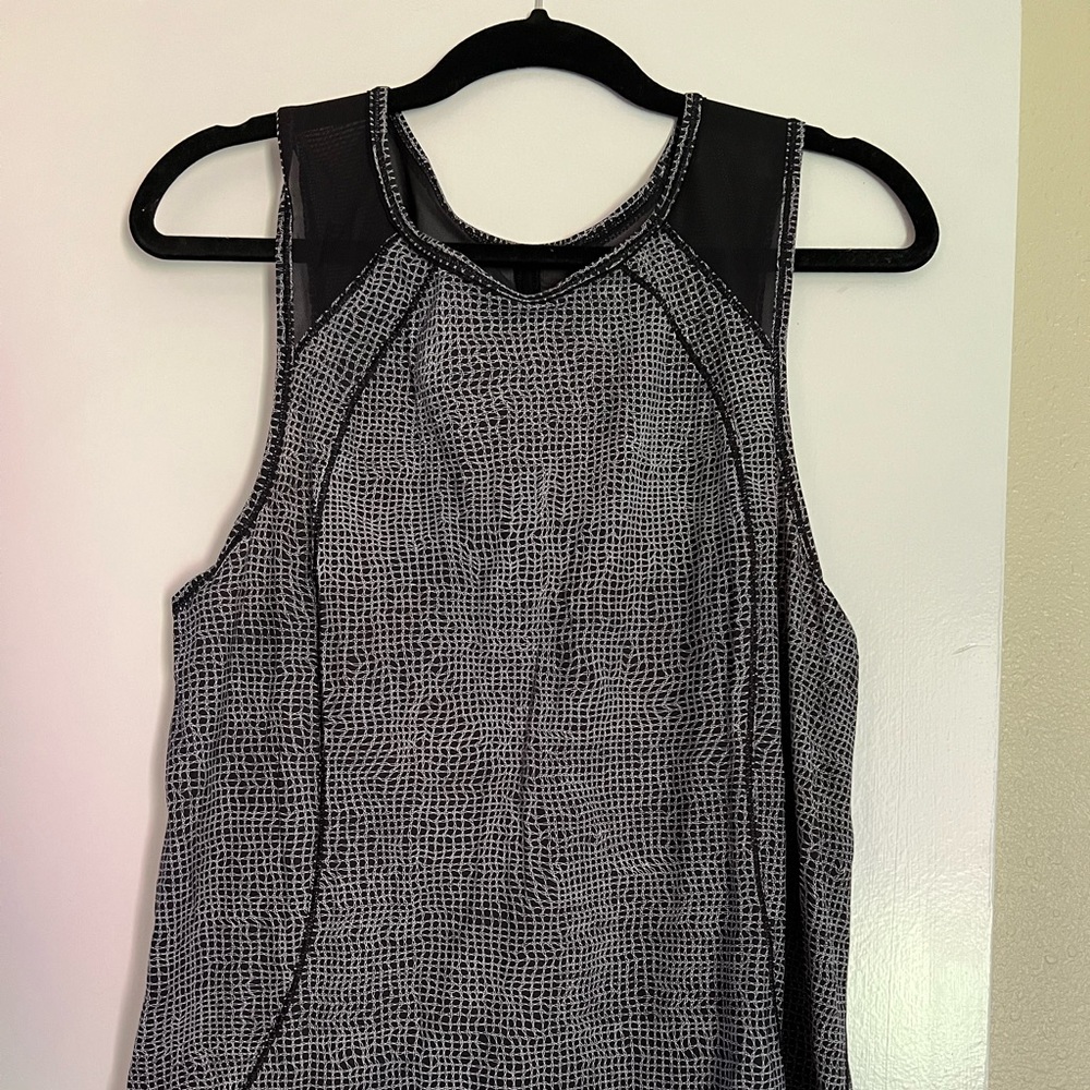 Lululemon Sculpt Tank